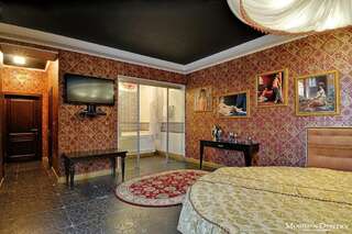 Гостиница City Hotel Брянск Двухместный номер Делюкс с 1 кроватью и гидромассажной ванной-7