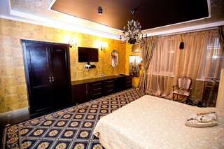 Гостиница City Hotel Брянск Двухместный номер Делюкс с 1 кроватью и гидромассажной ванной-5